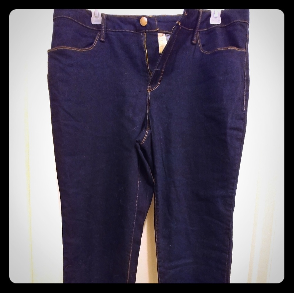 22W Faded Glory Jean